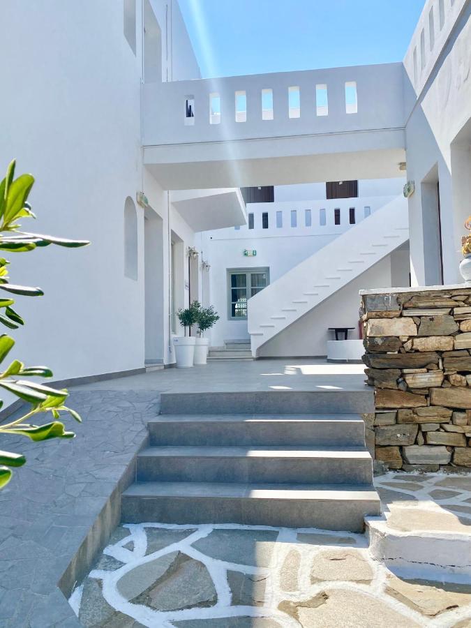 Fikas Hotel Naxos City Экстерьер фото